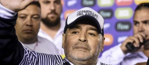 Vel&oacute;rio de Maradona foi marcado por tumultos. (Arquivo Blasting News)