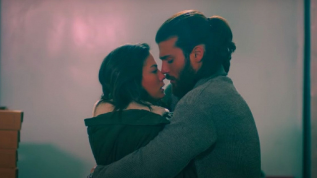 DayDreamer, trame Turchia: Can e Sanem costretti in una cella frigo per far pace.