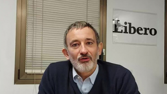Pietro Senaldi critico nei confronti di Conte e Lamorgese per i controlli di Natale.