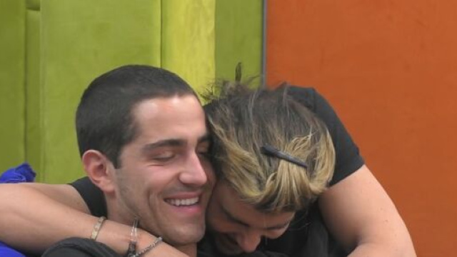 GF Vip, Tommaso si confida con Stefania.