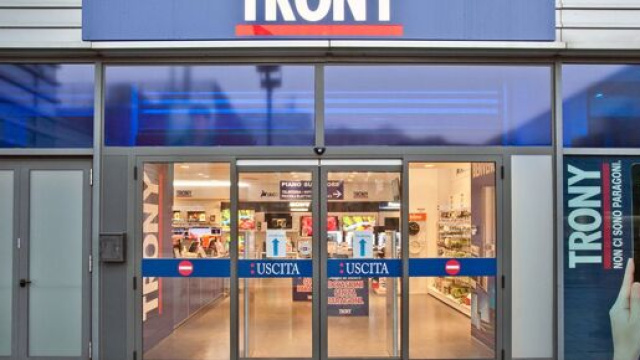 Trony avvia le assunzioni di personale.