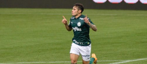 O Palmeiras aposta muito em Raphael Veiga para avan&ccedil;ar para a pr&oacute;xima fase da Libertadores. (Arquivo Blasting News)