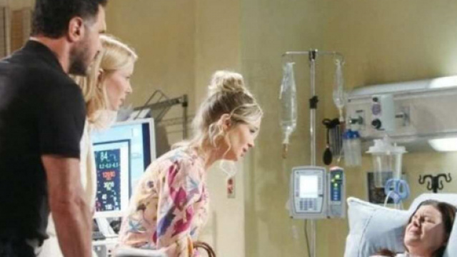 Beautiful: Katie attende il trapianto di rene.