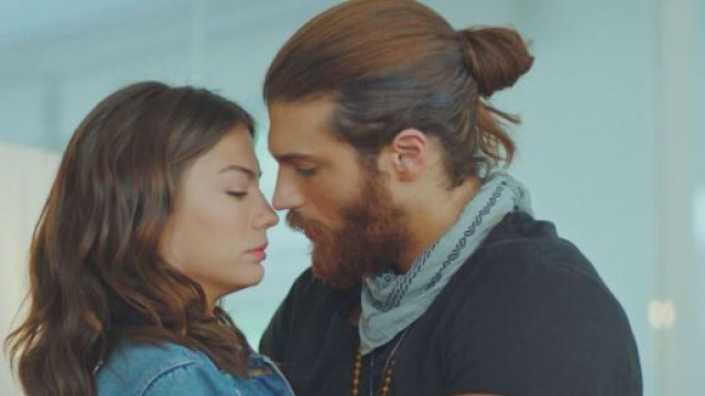 DayDreamer anticipazioni turche, Can e Sanem cedono alla passione: il bacio del perdono.