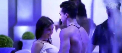 Petrix vai ter que deixar o 'BBB20' ap&oacute;s intima&ccedil;&atilde;o entregue por Pol&iacute;cia Civil. (Reprodu&ccedil;&atilde;o/TV Globo)