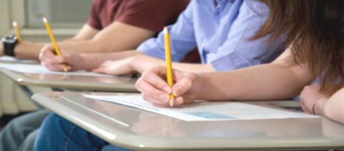 12 &oacute;rg&atilde;os abrem inscri&ccedil;&otilde;es para concursos com quase 850 vagas nesta segunda. Reprodu&ccedil;&atilde;o/Arquivo Blasting