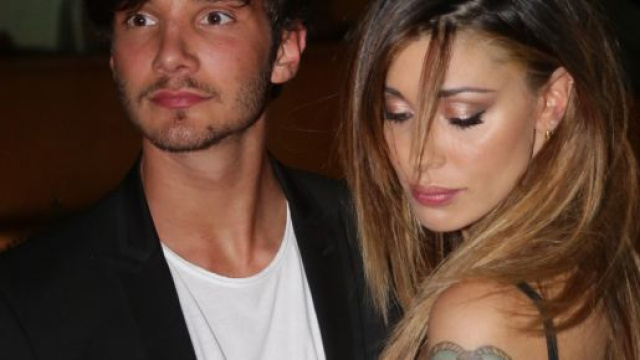 Belen Rodriguez si complimenta con Diodato: 'Ci stai facendo emozionare'.