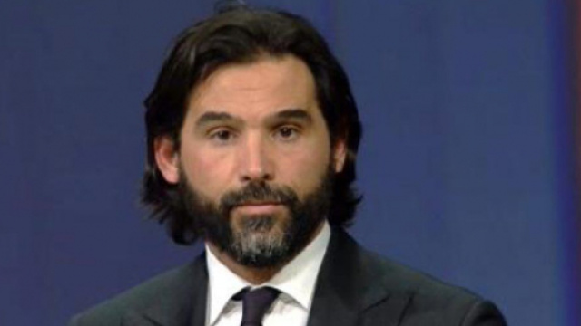 Daniele Adani nel mirino di tifosi juventini e milanisti per le esultanze pro-Inter al derby.