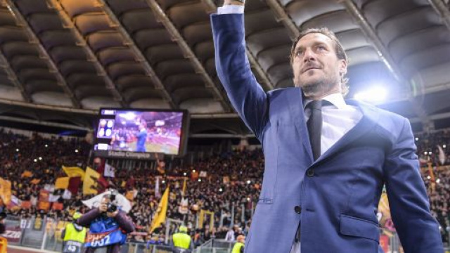 Francesco Totti inizia una nuova carriera nel calcio con due societ&agrave; per club e giovani talenti