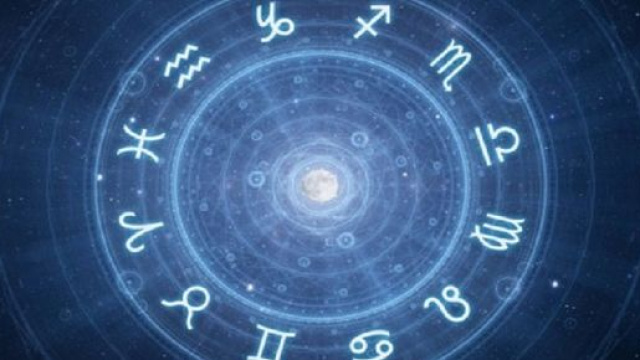 Previsioni astrologiche per tutti i segni zodiacali per mercoled&igrave; 12 febbraio, l'oroscopo del giorno.