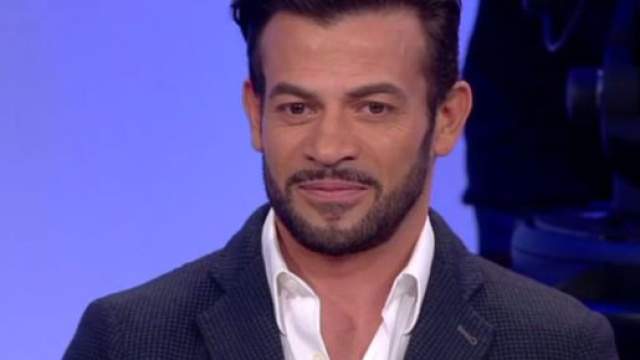 U&D, puntata del 12 febbraio: Gianni non crede all'interesse di Simonetta per Marcello.