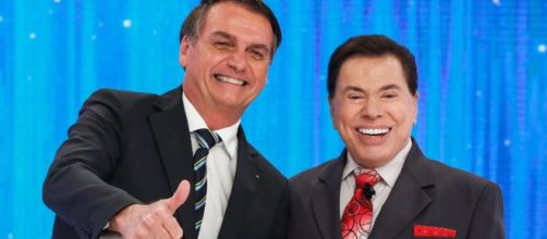 Jair Bolsonaro e Silvio Santos j&aacute; vem estreitando uma rela&ccedil;&atilde;o desde 2019, tanto que a emissora demonstra apoio ao governo. (Reprodu&ccedil;&atilde;o/wikimedia)