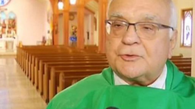 Don Bucci, parrocco di una chiesa nello stato del Rhode Island, ha detto parole sconvolgenti: 'La pedofilia non uccide nessuno, l&rsquo;aborto s&igrave;'.
