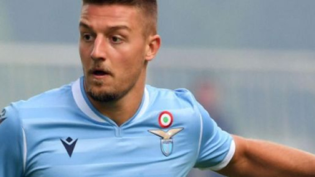 Sergej Milinkovic Savic, centrocampista della Lazio.