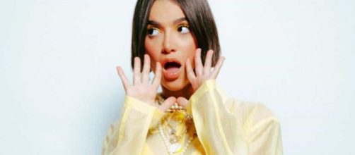 A atriz e cantora Manu Gavassi confidenciou a Marcela que est&aacute; com a menstrua&ccedil;&atilde;o atrasada. (Reprodu&ccedil;&atilde;oInstagram/@manugavassi)