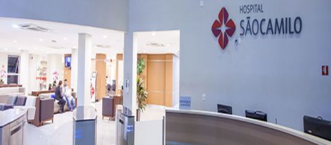 Empregos para auxiliares de atendimento com salários de R$ 1.650,00