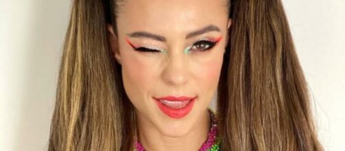 Celebridades que pularam o Bloco da Favorita em SP. (Reprodu&ccedil;&atilde;o/Instagram/@paollaoliveirareal)