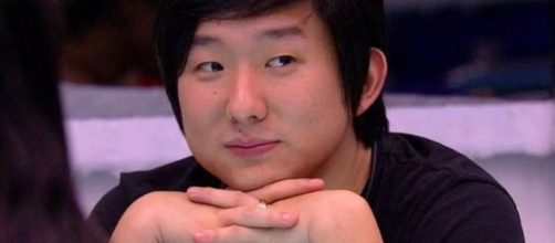 Pyong Lee &eacute; atacado na web ap&oacute;s not&iacute;cia de ter virado pai. Cr&eacute;ditos: diariodocentrodomundo.com.br