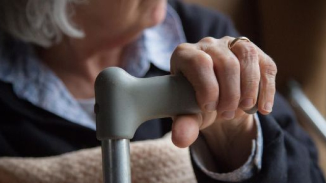 L'autore del delitto &egrave; un anziano con delle patologie depressive.