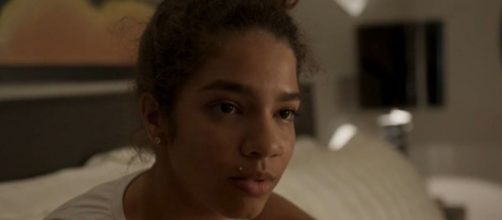 Maria interpreta Verena em 'Amor de M&atilde;e'. (Reprodu&ccedil;&atilde;o/TV Globo)