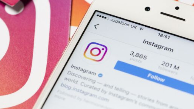 Lecco: 19enne pubblica storia su Instagram e il branco lo massacra di botte