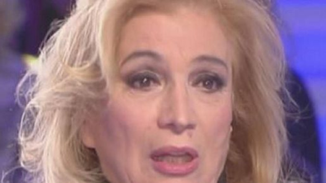 Iva Zanicchi e la battuta infelice sui cinesi a Domenica In.