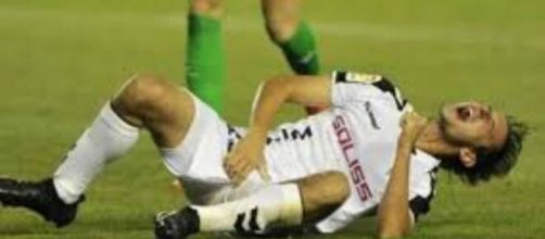 Jogador morde &oacute;rg&atilde;o genital de advers&aacute;rio na Fran&ccedil;a. (Arquivo Blasting News)