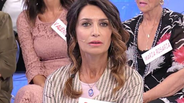 Barbara De Santi ha rilasciato una lunga intervista al magazine di Uomini e Donne: 'Volevo lasciare il trono over'