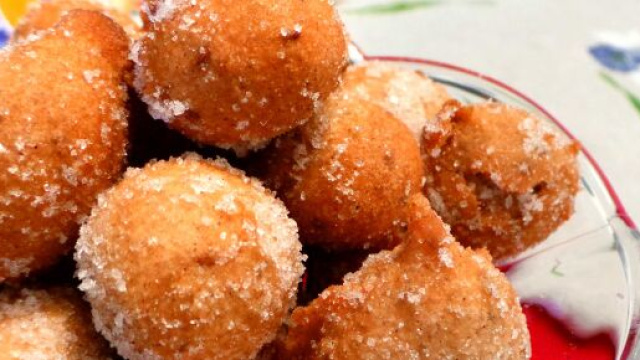 La ricetta delle castagnole gluten free.
