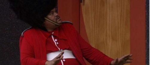 Babu critica a atitude de Boca Rosa em ass&eacute;dio. (Reprodu&ccedil;&atilde;o TV Globo)