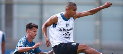 Gr&ecirc;mio busca solu&ccedil;&otilde;es para enfrentar o Am&eacute;rica de Cali pela Libertadores. (Arquivo Blasting News)