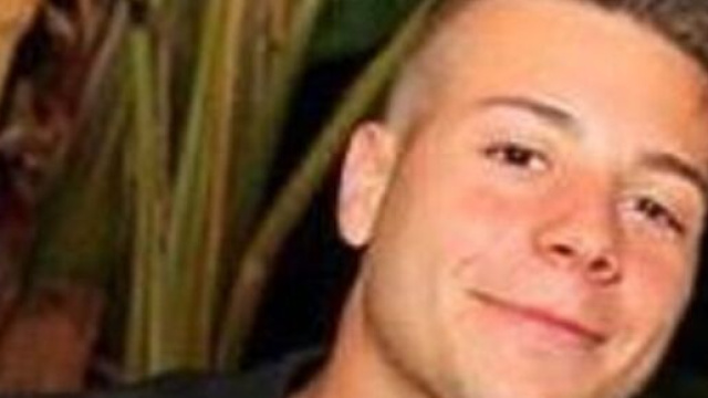 Terrasini: accoltellato davanti a una discoteca, muore Paolo La Rosa, aveva 21 anni.