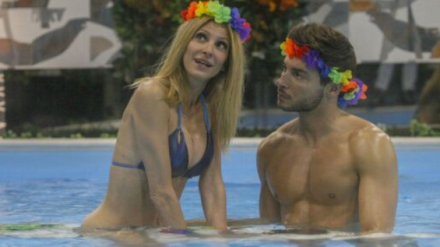 Adriana Volpe e Denver, il marito di lei sbotta: 'Vedere certe immagini non &egrave; piacevole'.