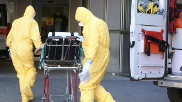 Coronavirus, secondo il medico dell'ISS Gianni Rezza l'epidemia potrebbe durare per diversi mesi.