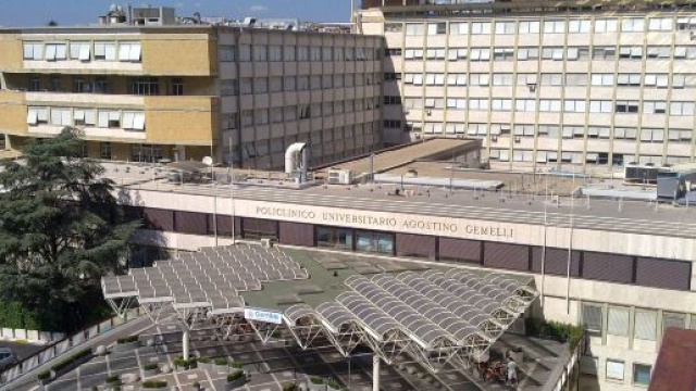 Roma, giallo al Gemelli: ritrovato senza vita paziente scomparso in corsia sei mesi fa.