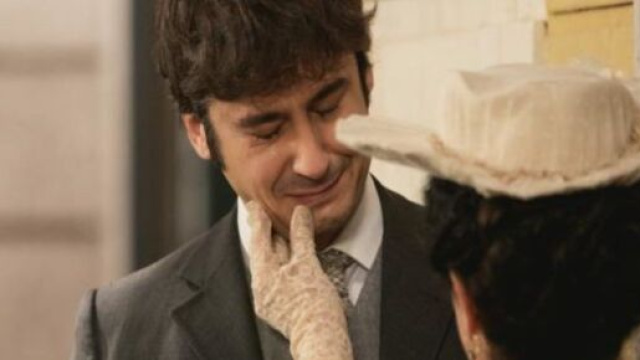 Una Vita anticipazioni Spagna: Liberto tradisce Rosina e si rifugia nell'alcolismo