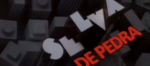Logotipo da segunda vers&atilde;o de Selva de Pedra (1986), que estreia no Viva em substitui&ccedil;&atilde;o a 'Terra Nostra'. (Reprodu&ccedil;&atilde;o/Mem&oacute;ria Globo)