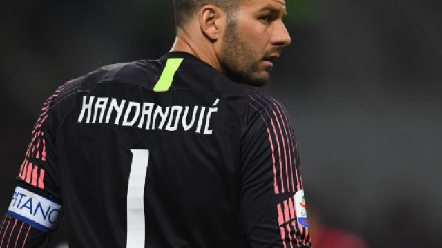 Inter, infrazione al mignolo sinistro per Samir Handanovic: derby a rischio.