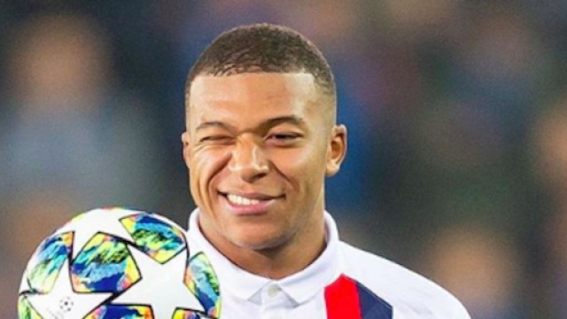 Le PSG va faire une r&eacute;union pour faire le point sur Mbapp&eacute;. Credit: Instagram/k.mbappe