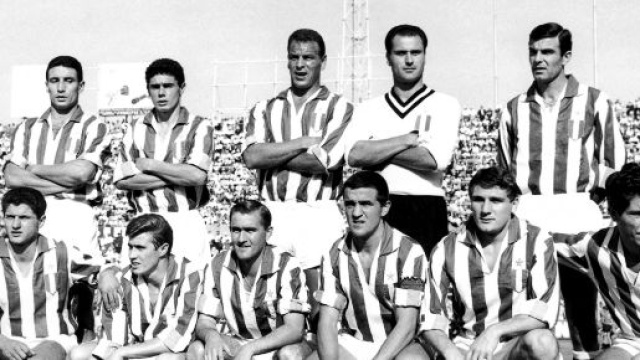 Juventus stagione 1961-1962, nella foto presente anche Benito Sarti.