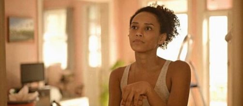 Em 'Amor de M&atilde;e', Vit&oacute;ria sofrer&aacute; zombaria de &Aacute;lvaro. (Reprodu&ccedil;&atilde;o/TV Globo)