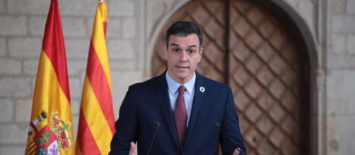 Pedro S&aacute;nchez acuerda con Torra iniciar la mesa de di&aacute;logo este febrero