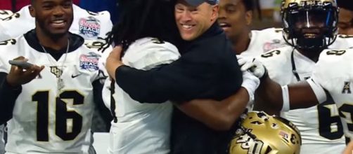 Nebraska Cornhuskers in Terrence Lewis' top choices, could be sign soon. [Image Source: ESPN/YouTube]