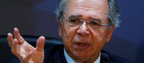 Ministro da Economia Paulo Guedes gerou pol&ecirc;mica ao comparar servidores p&uacute;blicos a parasitas. (Arquivo Blasting News)