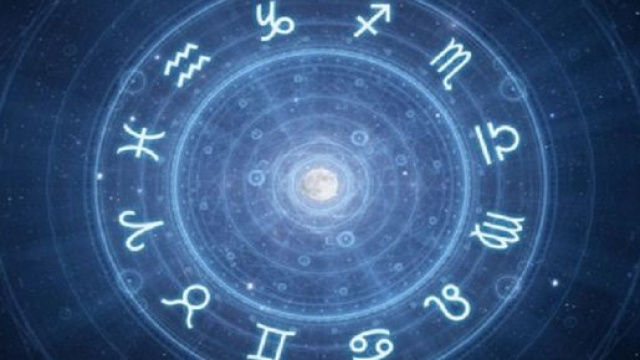 Previsioni astrologiche per tutti i segni zodiacali per la giornata di luned&igrave; 10 febbraio, l'oroscopo del giorno.