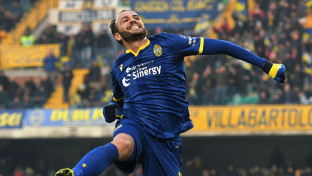 Impresa dell'Hellas Verona che batte 2-1 la Juventus e riaccende la lotta scudetto