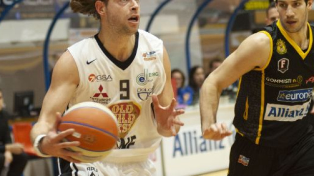 Virtus Segahredo Bologna-Iberostar Tenerife: la finale della Coppa Intercontinentale di basket in diretta streaming su Dazn.