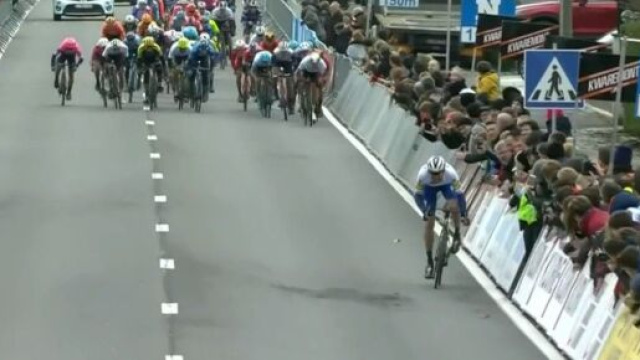 Kasper Asgreen vince la Kuurne Bruxelles Kuurne