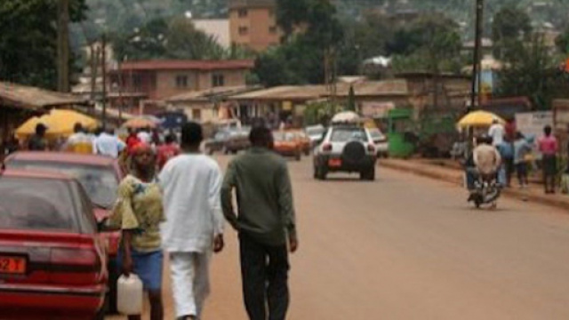 Dans les rues de Bamenda, une attaque a eu lieu. Credit : Flickr