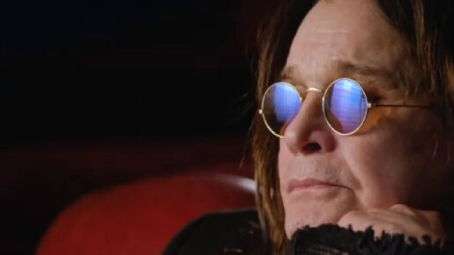 Ozzy Osbourne: una sequenza del video di Ordinary Man